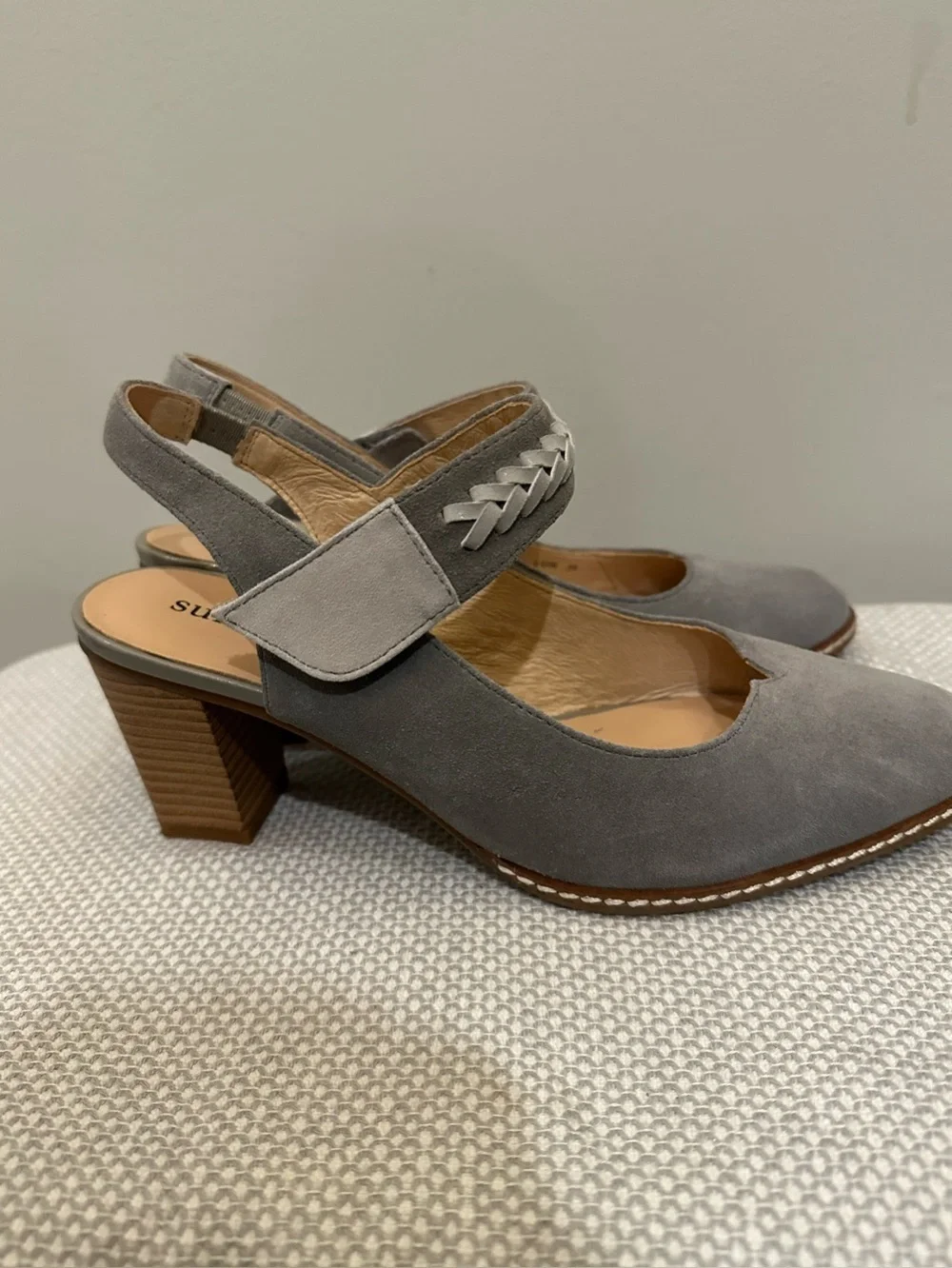 SUNDANCE Eden Road Pumps Shoes EU 39 US 8.5 Gray Suede Leather Strappy Heels NEW